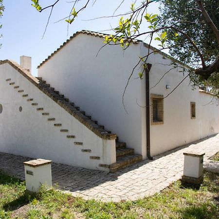Masseria Celentano Relais & Agriturismo 산세베로 외부 사진