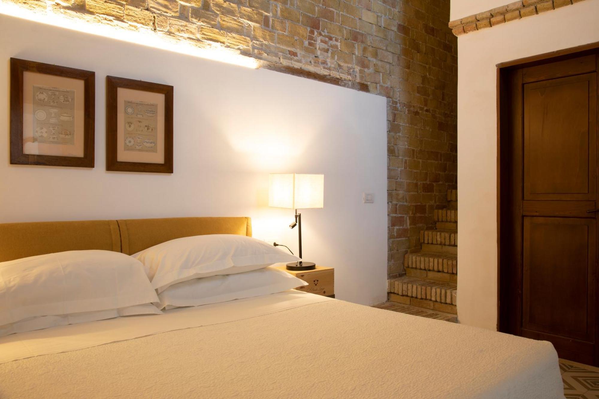 Masseria Celentano Relais & Agriturismo 산세베로 외부 사진