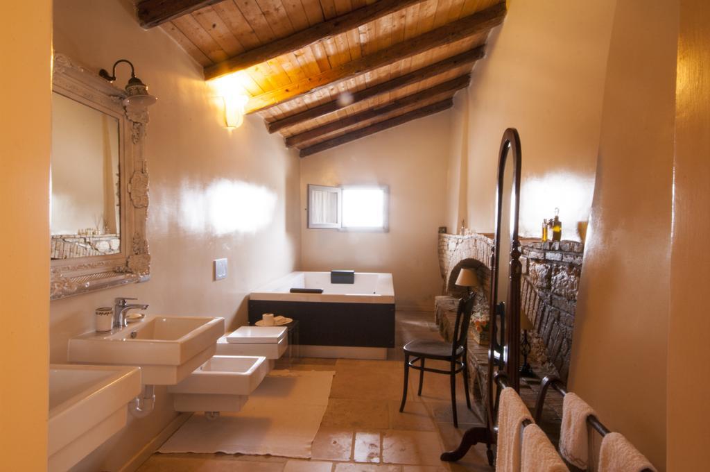 Masseria Celentano Relais & Agriturismo 산세베로 외부 사진